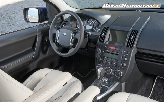 Land Rover Freelander2 2011 Widescreen Picture #21 Land Rover Freelander2 2011 Widescreen Picture #21